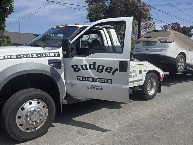 Budget Towing truck on a tow call in the San Gabriel Valley