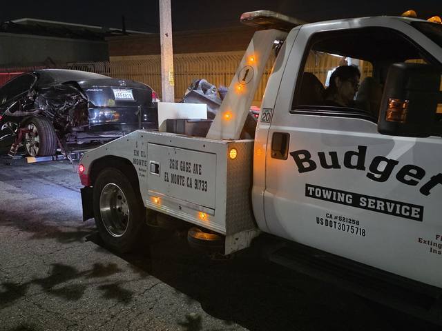 Budget Towing truck on a tow call in the San Gabriel Valley