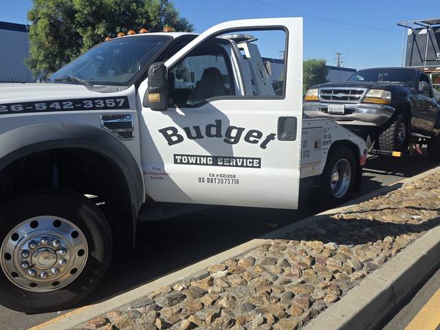 Budget Towing truck on a tow call in the San Gabriel Valley